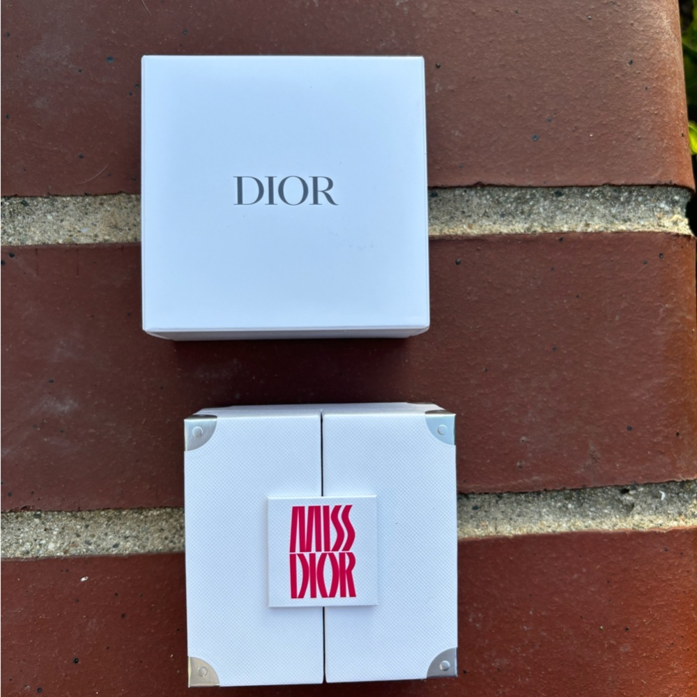 Dior perfume holder box